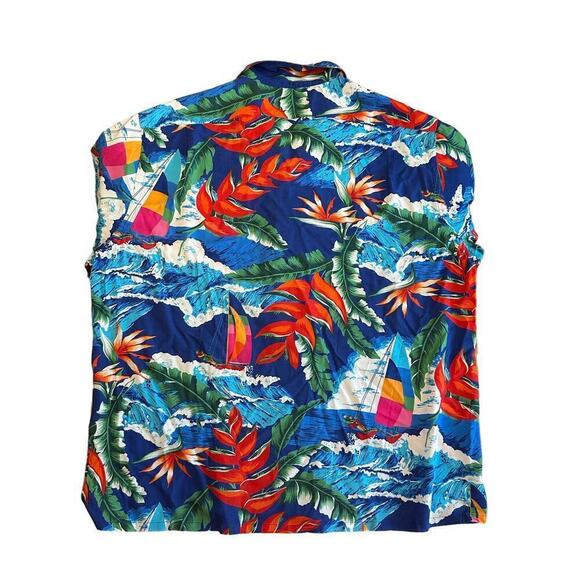 Ralph Lauren Classic Fit Hoffman Print Camp Shirt - Picture 4 of 9